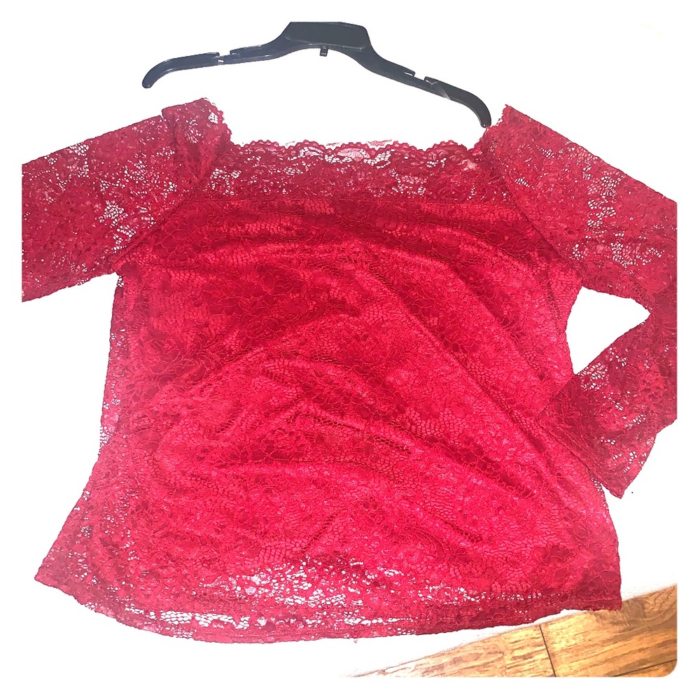 😁2 for $8😁 Dark red off shoulder lace blouse